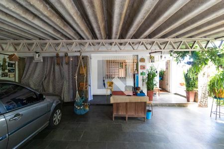 Casa à venda com 350m², 3 quartos e 3 vagasGaragem