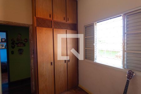 Casa à venda com 350m², 3 quartos e 3 vagasQuarto 02