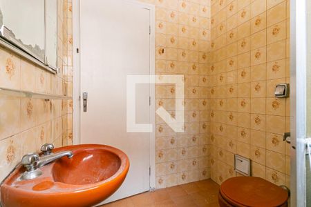 Casa à venda com 150m², 4 quartos e 2 vagasBanheiro 2