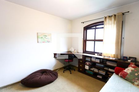 Casa à venda com 586m², 4 quartos e 5 vagas Casa à venda com 586m², 4 quartos e 5 vagasquarto 1