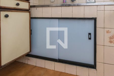 Apartamento à venda com 140m², 2 quartos e sem vagaCozinha - Armários