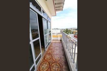 Casa à venda com 284m², 4 quartos e 3 vagasVaranda da Suíte 1