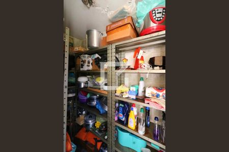 Casa à venda com 284m², 4 quartos e 3 vagasÁrea de Serviço - Despensa