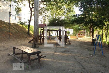 Apartamento para alugar com 53m², 2 quartos e sem vaga Apartamento para alugar com 53m², 2 quartos e sem vagaÁrea comum - Playground