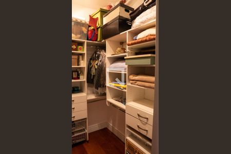 Apartamento para alugar com 312m², 4 quartos e 4 vagasCloset