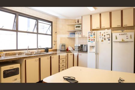 Apartamento para alugar com 312m², 4 quartos e 4 vagasCozinha