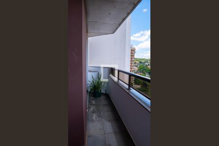 Apartamento para alugar com 312m², 4 quartos e 4 vagasVaranda