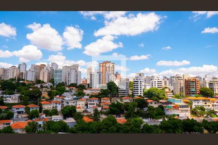 Apartamento para alugar com 312m², 4 quartos e 4 vagasVista