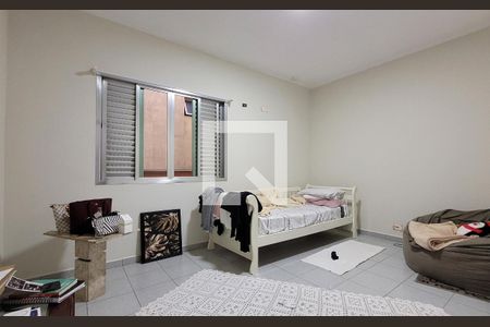 Casa à venda com 400m², 4 quartos e 10 vagas Casa à venda com 400m², 4 quartos e 10 vagasQuarto 2 - Casa 2