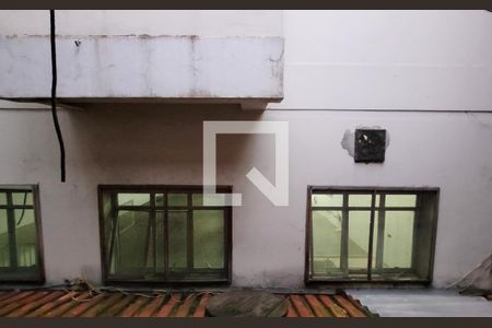 Casa à venda com 400m², 4 quartos e 10 vagas Casa à venda com 400m², 4 quartos e 10 vagasCasa - Fundos