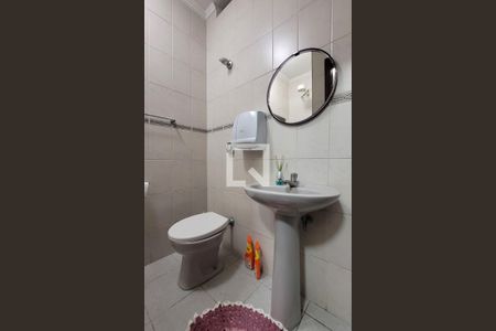 Casa à venda com 400m², 4 quartos e 10 vagas Casa à venda com 400m², 4 quartos e 10 vagasBanheiro