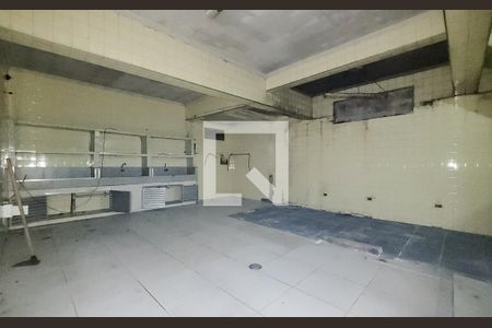 Casa à venda com 400m², 4 quartos e 10 vagas Casa à venda com 400m², 4 quartos e 10 vagasSubsolo