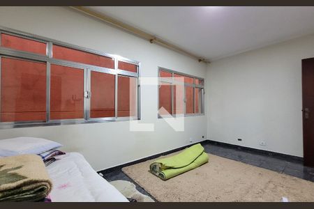 Casa à venda com 400m², 4 quartos e 10 vagas Casa à venda com 400m², 4 quartos e 10 vagasSala - Casa 2