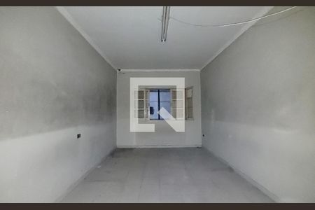 Casa à venda com 400m², 4 quartos e 10 vagas Casa à venda com 400m², 4 quartos e 10 vagasCasa - Fundos