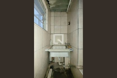 Casa à venda com 400m², 4 quartos e 10 vagas Casa à venda com 400m², 4 quartos e 10 vagasCasa - Fundos