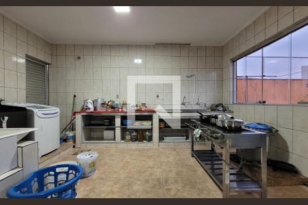 Casa à venda com 400m², 4 quartos e 10 vagas Casa à venda com 400m², 4 quartos e 10 vagasCobertura