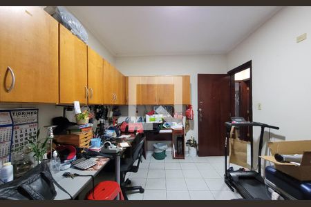 Casa à venda com 400m², 4 quartos e 10 vagas Casa à venda com 400m², 4 quartos e 10 vagasQuarto 2