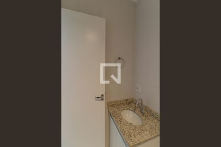 Apartamento à venda com 66m², 2 quartos e 1 vaga Apartamento à venda com 66m², 2 quartos e 1 vagaBanheiro
