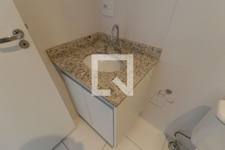Apartamento à venda com 66m², 2 quartos e 1 vaga Apartamento à venda com 66m², 2 quartos e 1 vagaBanheiro
