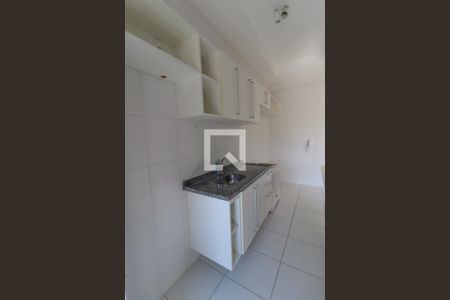 Apartamento à venda com 66m², 2 quartos e 1 vaga Apartamento à venda com 66m², 2 quartos e 1 vagaCozinha e Área de Serviço