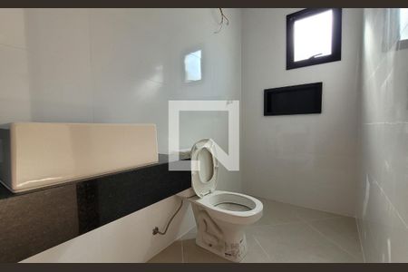 Apartamento à venda com 67m², 2 quartos e 2 vagas Apartamento à venda com 67m², 2 quartos e 2 vagasBanheiro da suíte