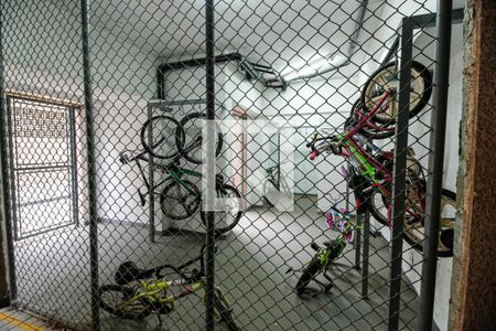 Apartamento à venda com 42m², 2 quartos e 1 vaga Apartamento à venda com 42m², 2 quartos e 1 vagaÁrea comum - Bicicletario