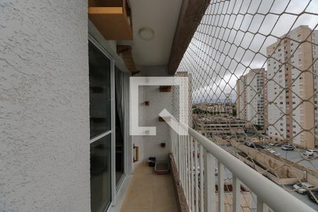 Apartamento à venda com 42m², 2 quartos e 1 vaga Apartamento à venda com 42m², 2 quartos e 1 vagaVaranda