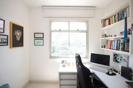 Apartamento à venda com 112m², 3 quartos e 2 vagasQuarto 2