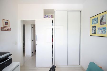Apartamento à venda com 112m², 3 quartos e 2 vagasQuarto 2