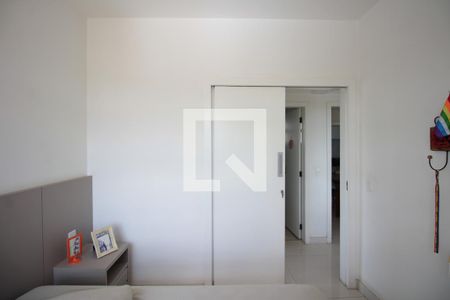 Apartamento à venda com 112m², 3 quartos e 2 vagasQuarto 1