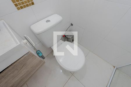 Apartamento à venda com 120m², 2 quartos e sem vaga Apartamento à venda com 120m², 2 quartos e sem vagaBanheiro da Suíte