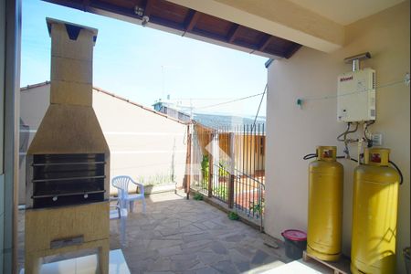 Casa à venda com 360m², 3 quartos e 2 vagas Casa à venda com 360m², 3 quartos e 2 vagasChurrasqueira