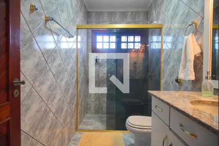 Casa à venda com 360m², 3 quartos e 2 vagas Casa à venda com 360m², 3 quartos e 2 vagasBanheiro 1