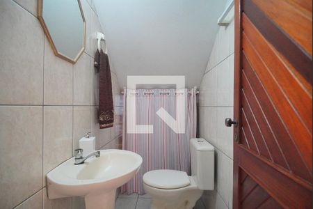 Casa à venda com 360m², 3 quartos e 2 vagas Casa à venda com 360m², 3 quartos e 2 vagasLavabo