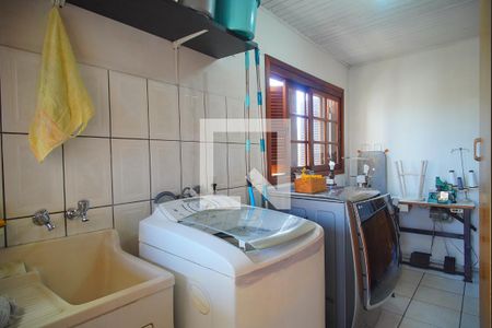 Casa à venda com 360m², 3 quartos e 2 vagas Casa à venda com 360m², 3 quartos e 2 vagasÁrea de Serviço