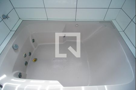 Casa à venda com 360m², 3 quartos e 2 vagas Casa à venda com 360m², 3 quartos e 2 vagasDetalhe do Banheiro da Suite