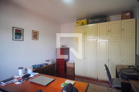 Casa à venda com 360m², 3 quartos e 2 vagas Casa à venda com 360m², 3 quartos e 2 vagasQuarto 2