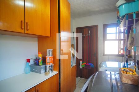 Casa à venda com 360m², 3 quartos e 2 vagas Casa à venda com 360m², 3 quartos e 2 vagasÁrea de Serviço