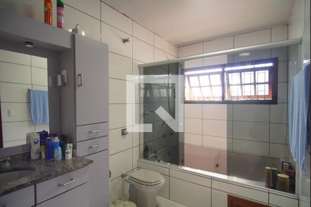 Casa à venda com 360m², 3 quartos e 2 vagas Casa à venda com 360m², 3 quartos e 2 vagasBanheiro da Suíte