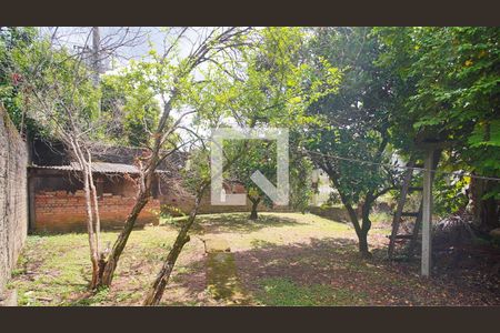 Casa à venda com 350m², 3 quartos e 5 vagasQuintal