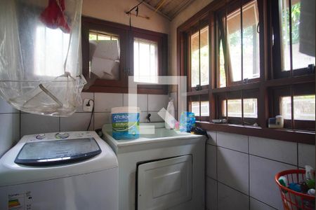 Casa à venda com 350m², 3 quartos e 5 vagasÁrea de Serviço