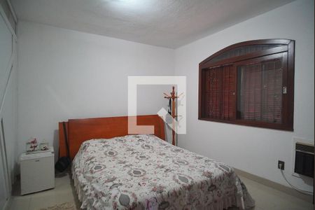 Casa à venda com 350m², 3 quartos e 5 vagasSuíte