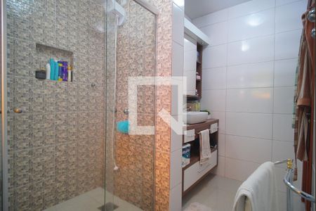 Casa à venda com 350m², 3 quartos e 5 vagasBanheiro da Suíte