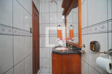 Casa à venda com 350m², 3 quartos e 5 vagasBanheiro 2