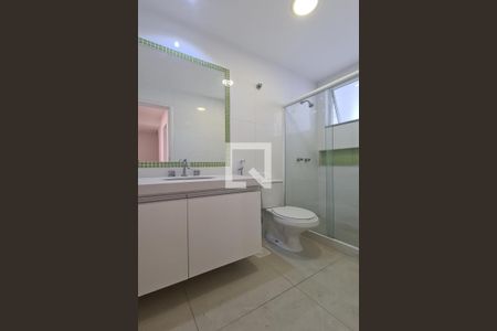 Apartamento à venda com 80m², 2 quartos e sem vagaBanheiro