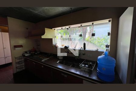 Casa para alugar com 350m², 3 quartos e 4 vagas Casa para alugar com 350m², 3 quartos e 4 vagasCozinha
