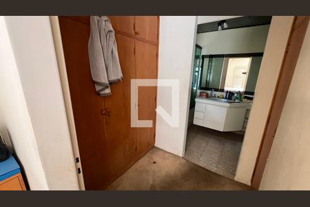 Casa para alugar com 350m², 3 quartos e 4 vagas Casa para alugar com 350m², 3 quartos e 4 vagasCloset