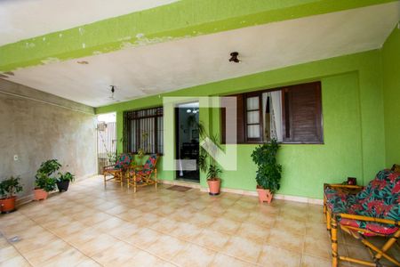 Casa à venda com 152m², 2 quartos e 3 vagasGaragem