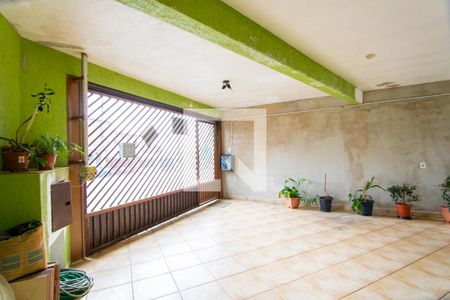 Casa à venda com 152m², 2 quartos e 3 vagasGaragem