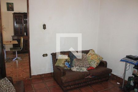 Casa à venda com 200m², 4 quartos e 3 vagasQuarto 1